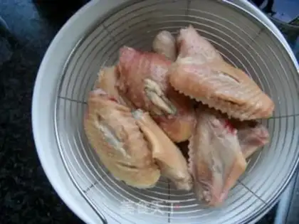 Make Coke chicken wings step 3