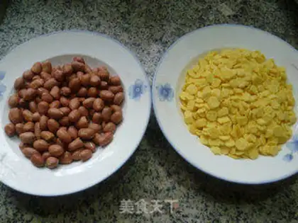 Make Cornfried peanut rice step 0
