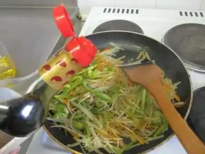 Make Spicy potatoes step 11