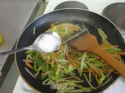 Make Spicy potatoes step 12