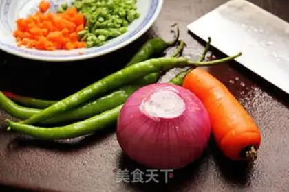 Make Fresh vegetables and fried noodles step 0