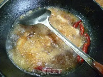 Make The soy bean curds burn the meat step 5