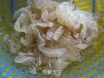Make # Scrambling seafood # step 0