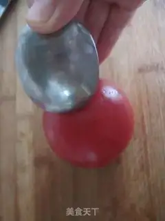 Make Potato pepper fried eggs step 1