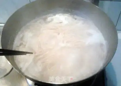 Make Fresh vegetables and fried noodles step 6