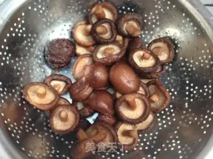 Make Fish fan mushrooms step 0