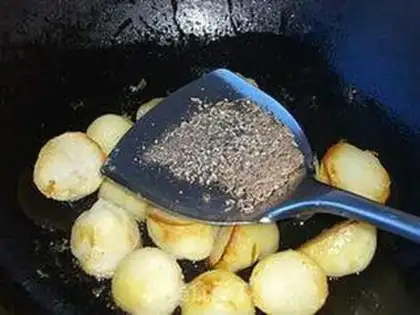 Make Barbecue little potatoes step 3