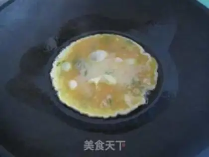 Make Potato pepper fried eggs step 6