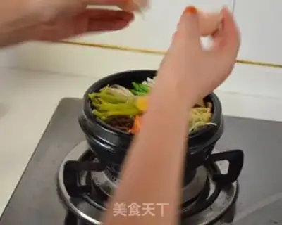 Make Rock pan rice step 9