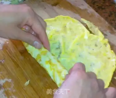 Make Egg rolls step 1