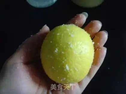 Make Lemon honey tea step 2