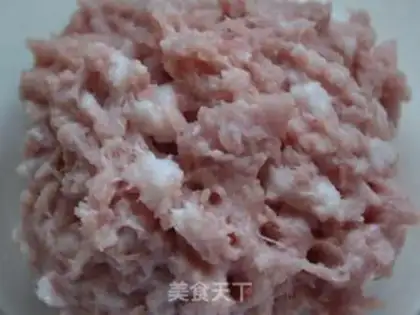 Make Meat and rice balls step 1