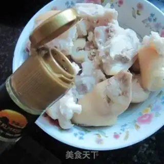 Make Garlic steamed pig hoof step 3