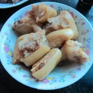 Make Garlic steamed pig hoof step 4