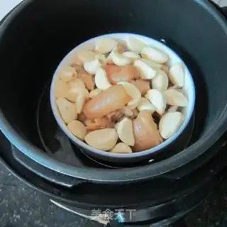Make Garlic steamed pig hoof step 9