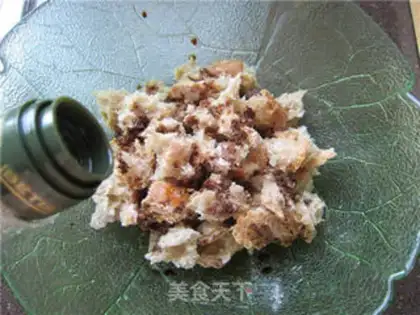 Make Bread salad step 1