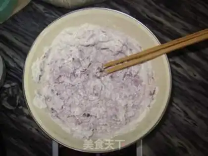 Make Purple rice buns step 1