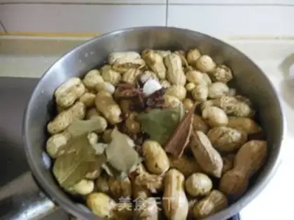 Make Salt-water peanuts step 3