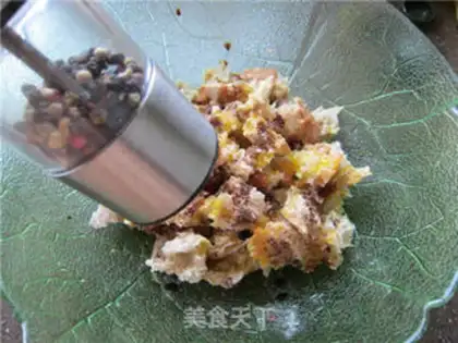 Make Bread salad step 4