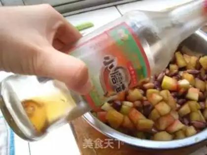 Make Watermelon with peanuts step 7