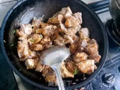 Make Soy sauce and chops step 0