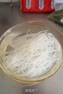 Make Thai rice step 0