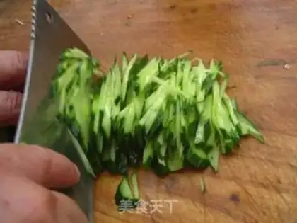 Make cucumber-skin step 0