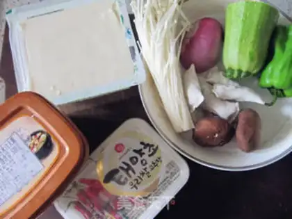 Make Korean sauce soup step 0