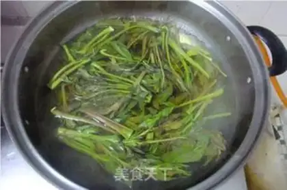 Make Fried eggs step 2