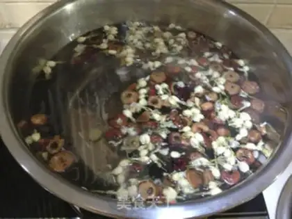 Make Plum soup step 1