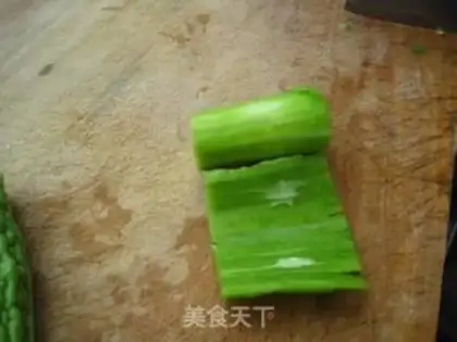 Make Honey bitter melon step 1