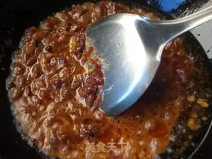 Make Peanut bean petal sauce step 3