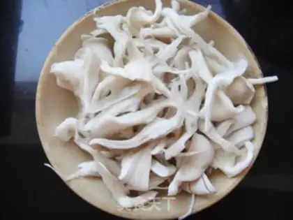 Make Pink mushrooms step 1