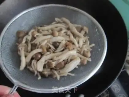 Make Crab mushrooms and cabbage step 2