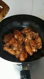Make Coke chicken wings step 1