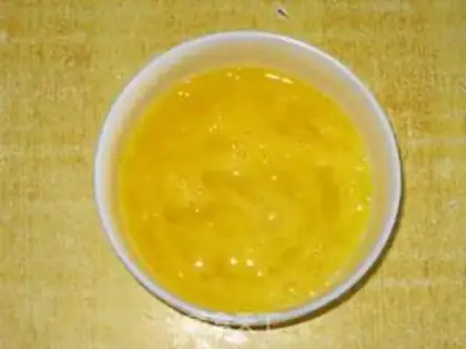 Make Creamed egg fried rice step 1