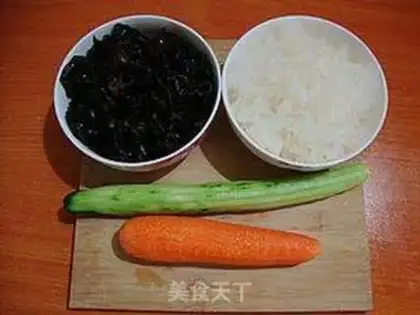Make Cracking peppers with ears step 0