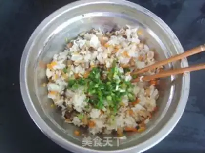 Make Spicy rice rolls step 9