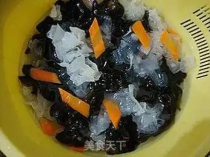 Make Cracking peppers with ears step 7