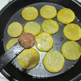 Make Pumpkin step 7