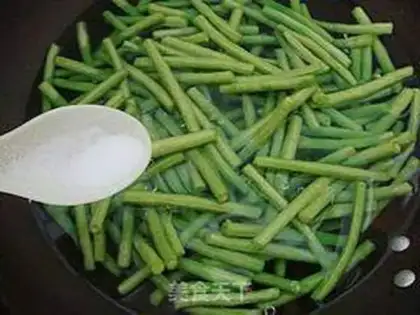 Make Cold bean horns step 6