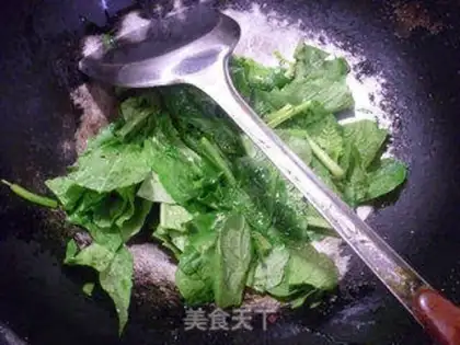 Make Roach sprouts and tofu soup step 4