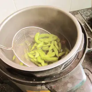 Make Five fragrances step 4