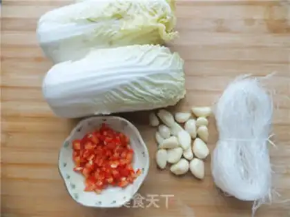Make Garlic fan dolls step 0