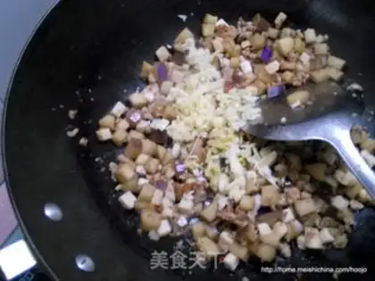 Make Cheese and pork pasta step 5