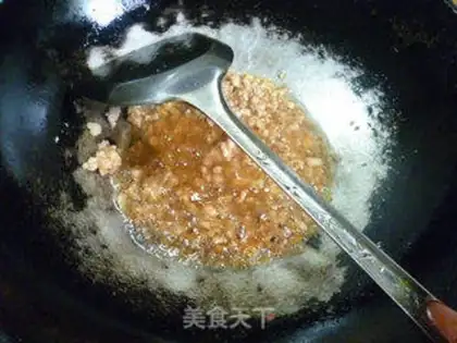 Make Garlic pork and radish step 6