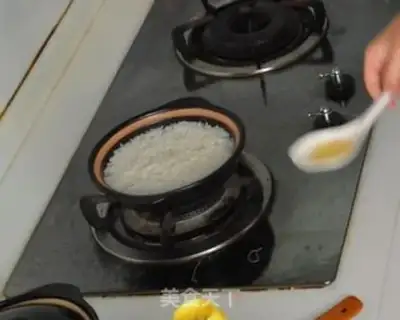 Make Onion fried meat rice step 15