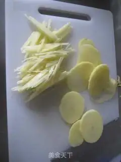 Make Spicy potatoes step 1