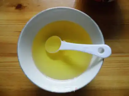 Make Traditional bean saloon pie step 1