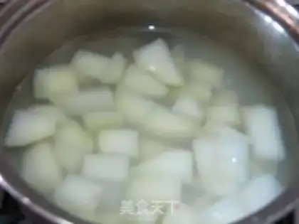 Make Japanese potato salad step 1